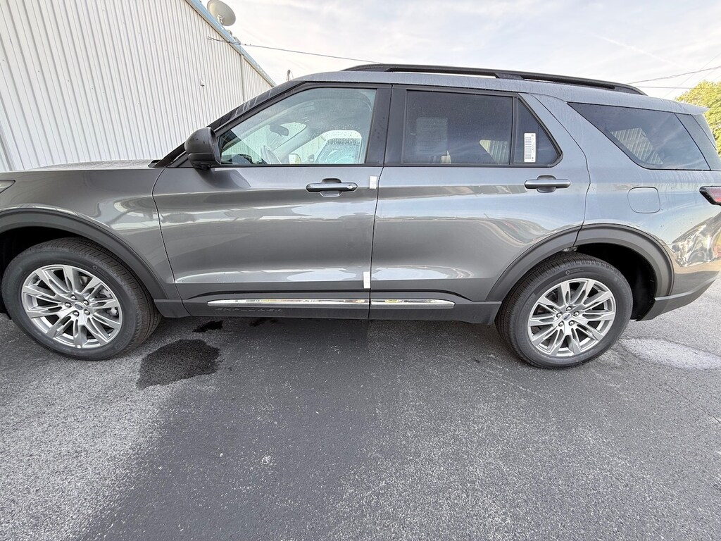 New 2025 Ford Explorer Active SUV