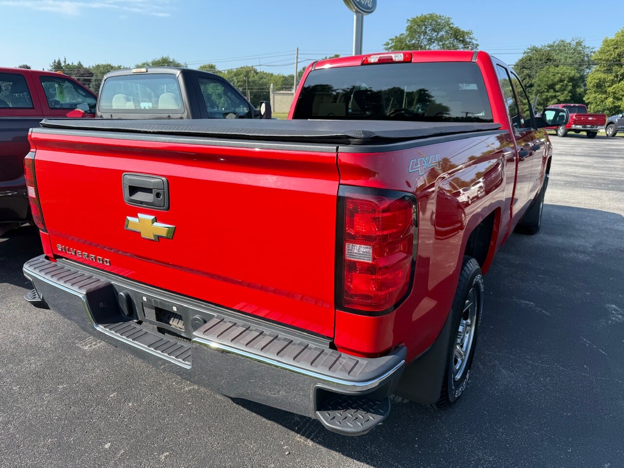 2015 Chevrolet Silverado 1500 1LS - Photo 11