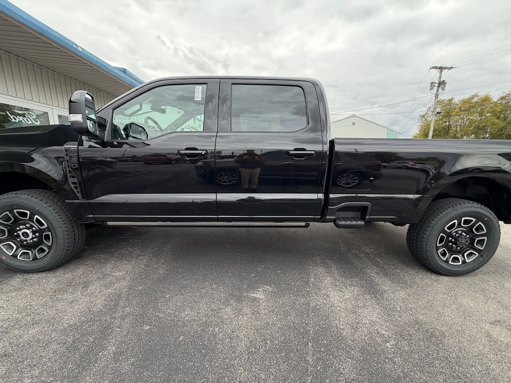 New 2026 Ford Super Duty F-350 Platinum TRUCK