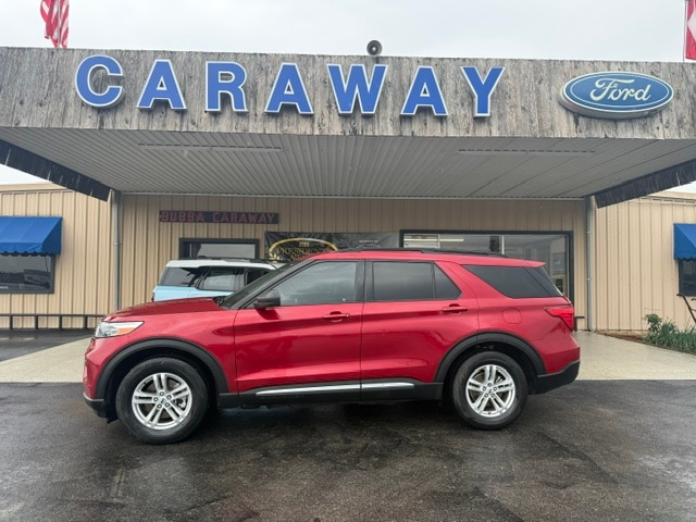 2023 Ford Explorer XLT RWD's photo