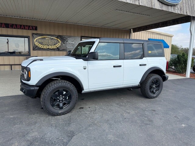 2025 Ford Bronco Big Bend photo 2