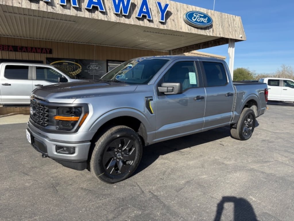 New 2025 Ford F-150 STX 4X4 TRUCK