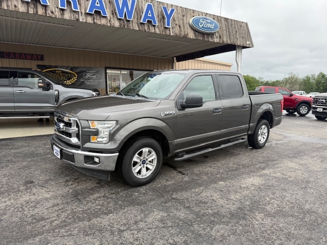 Used 2017 Ford F-150 XLT with VIN 1FTEW1CF1HKC65780 for sale in Nixon, TX