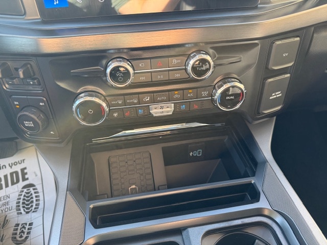 2026 Ford F-350 Super Duty Lariat - Photo 17