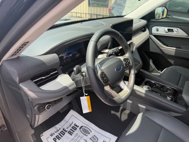 2026 Ford Explorer Active - Photo 14