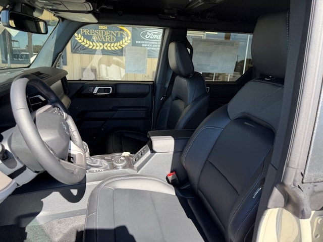 2025 Ford Bronco 4-Door Outer Banks - Photo 9