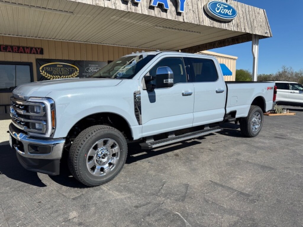 New 2026 Ford F-350 LARIAT 4X4 TRUCK