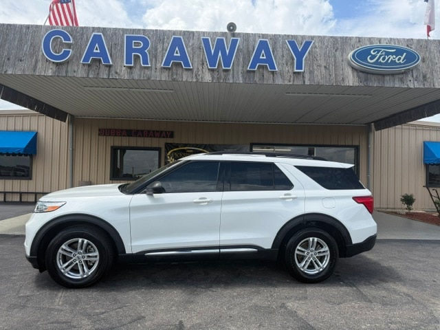 2023 Ford Explorer XLT RWD's photo