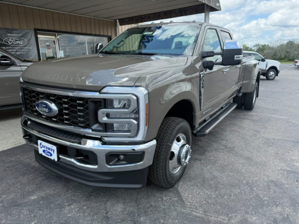 New 2026 Ford F-350 LARIAT 4X4 TRUCK