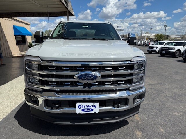 2026 Ford F-350 photo 4