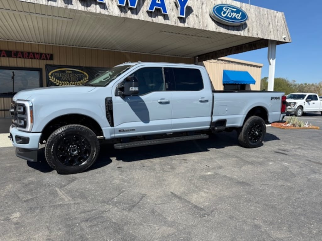 New 2026 Ford F-350 LARIAT 4X4 TRUCK