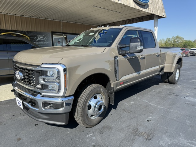 New 2027 Ford F-350 LARIAT 4X4 TRUCK