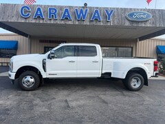 2026 Ford Super Duty PLATINUM 4X4 TRUCK