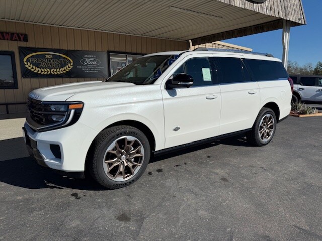 2025 Ford Expedition King Ranch MAX photo 2