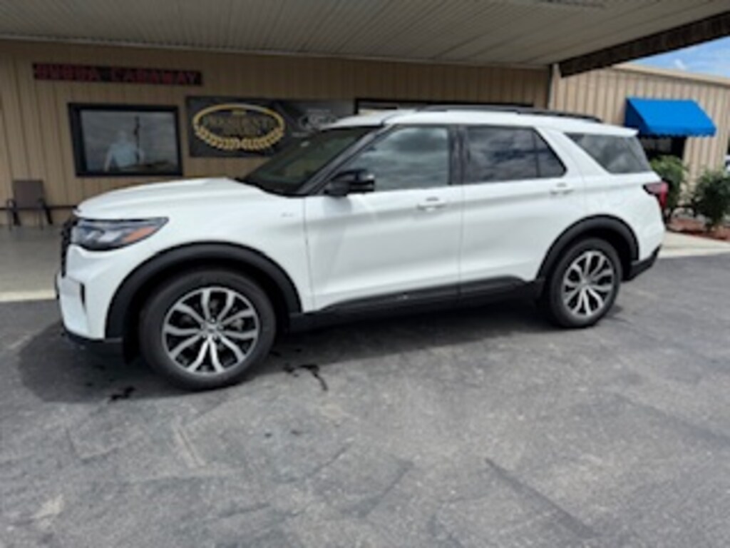 New 2025 Ford Explorer ST-Line SUV