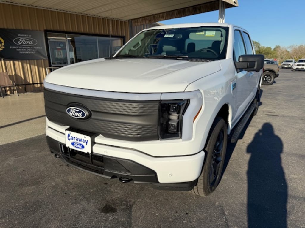 New 2025 Ford F-150 Lightning FLASH 4X4 TRUCK