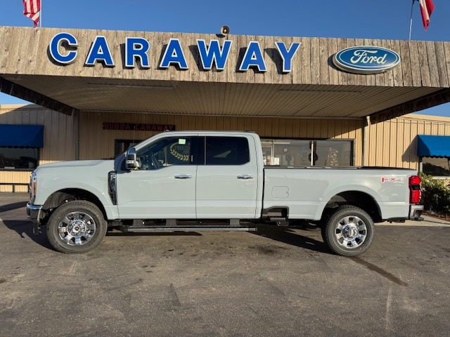 2026 Ford F-350 Super Duty Lariat's photo