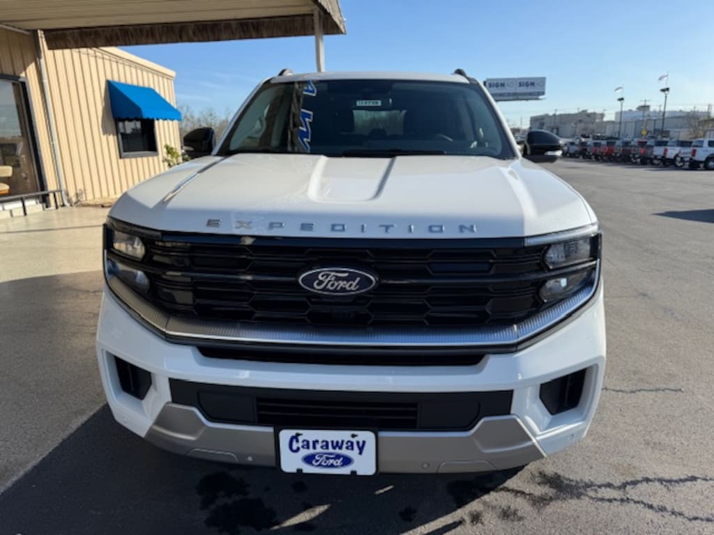 New 2026 Ford Expedition PLATINUM 4X4 SUV