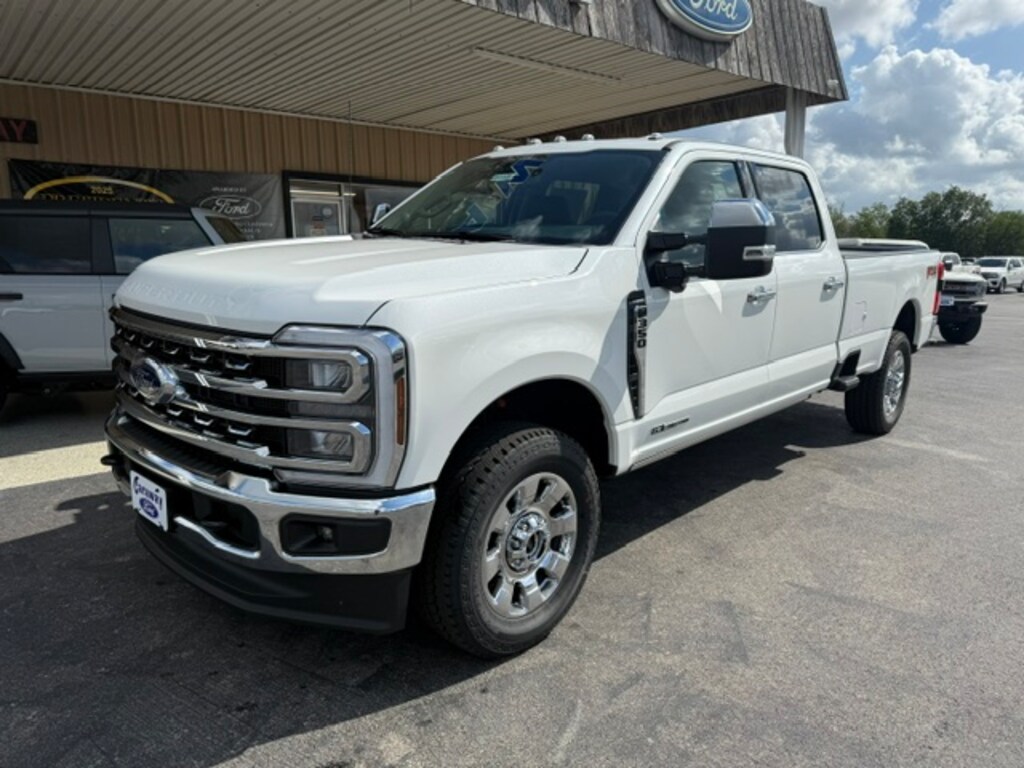 New 2026 Ford F-350 LARIAT 4X4 TRUCK