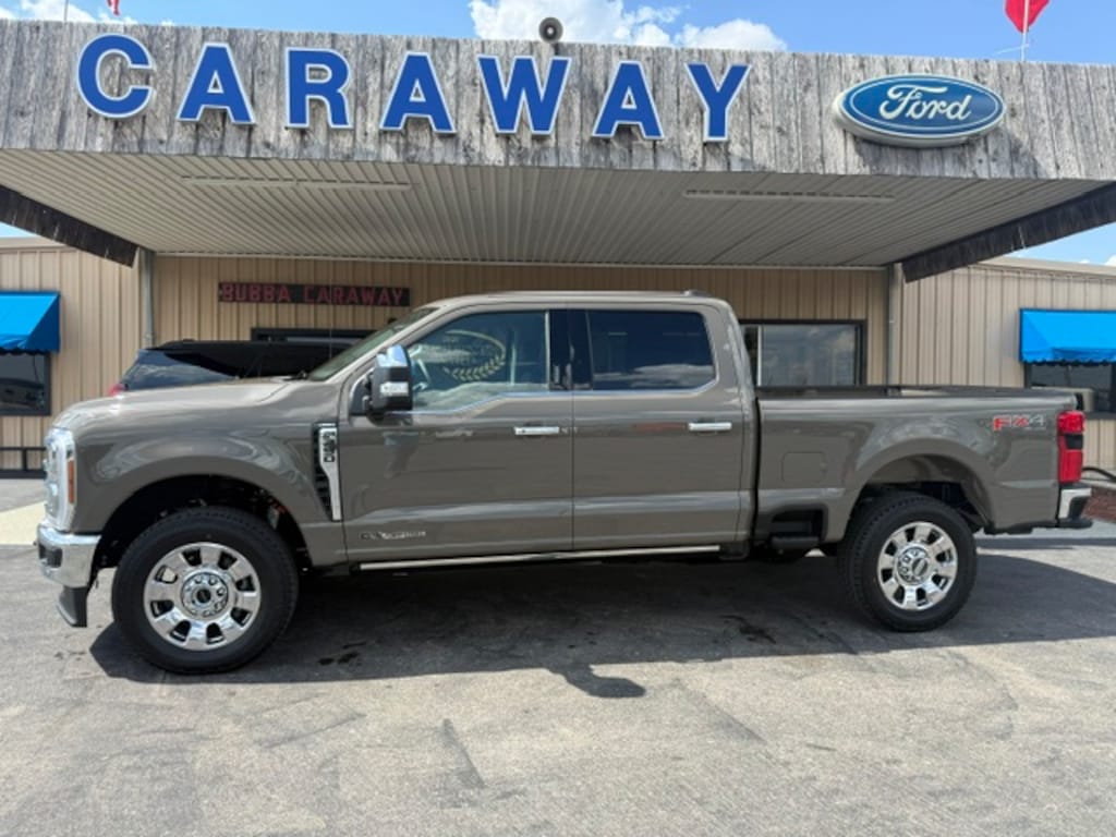 New 2026 Ford F-250 LARIAT 4X4 TRUCK