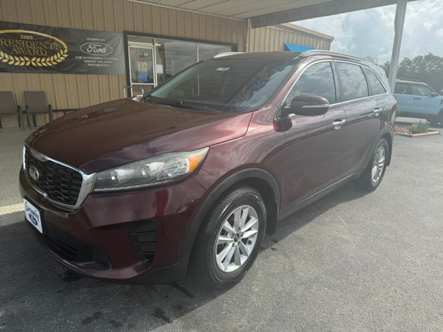 Used 2019 Kia Sorento LX with VIN 5XYPG4A36KG535857 for sale in Nixon, TX