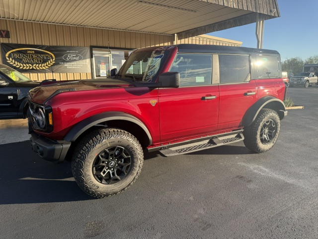 New 2026 Ford Bronco BADLANDS 4X4 SUV