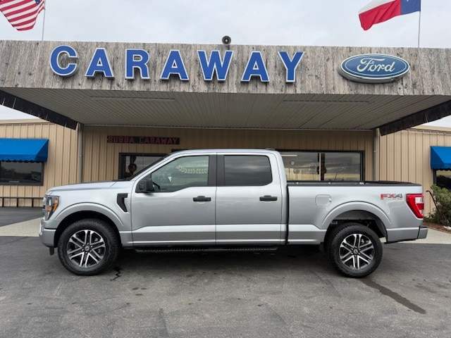 2023 Ford F-150 XL's photo