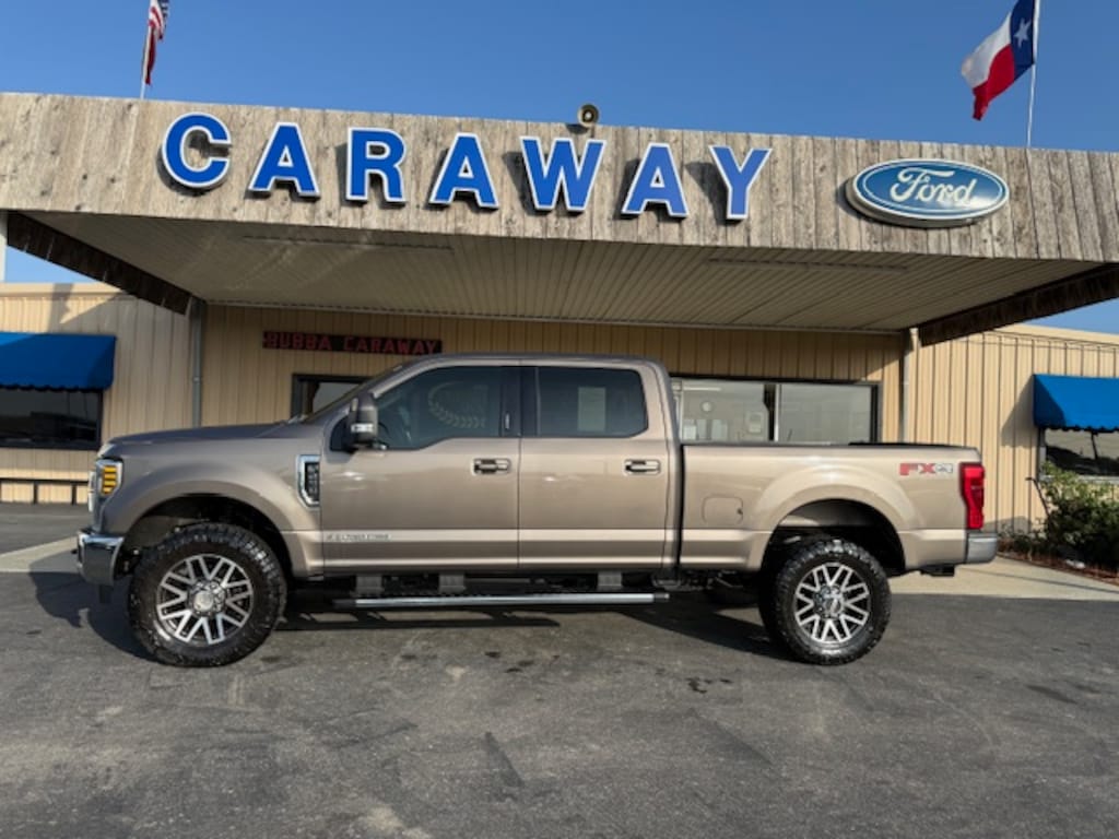 Used 2019 Ford F-250 LARIAT 4X4 Pickup