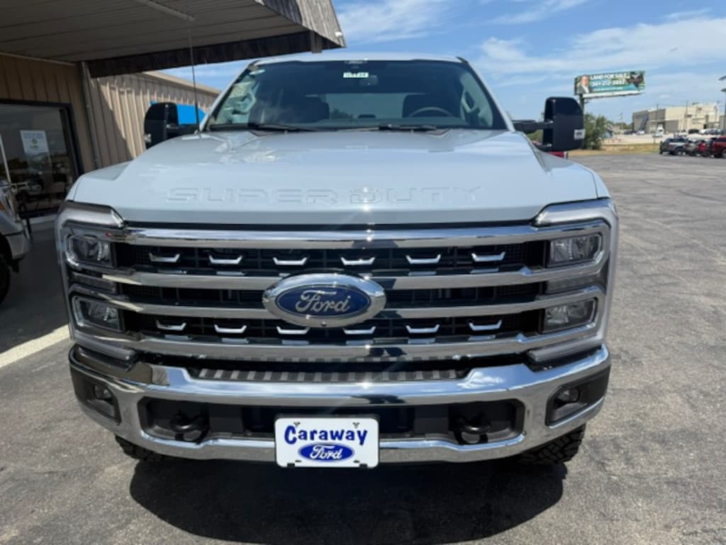 New 2026 Ford F-250 LARIAT 4X4 TRUCK