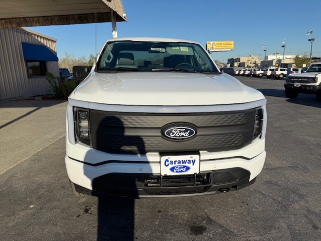New 2025 Ford F-150 Lightning FLASH 4X4 TRUCK