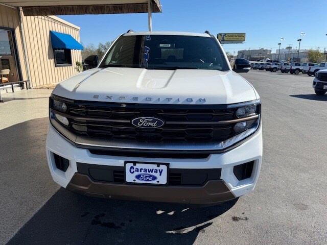 2025 Ford Expedition King Ranch MAX photo 4