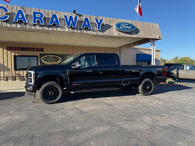 2026 Ford F-350 Lariat photo 3