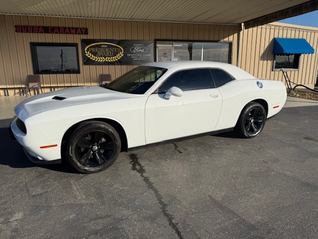 Used 2017 Dodge Challenger SXT with VIN 2C3CDZAG9HH554697 for sale in Nixon, TX
