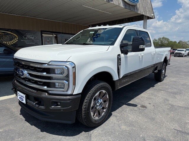 2025 Ford F-350 King Ranch photo 3