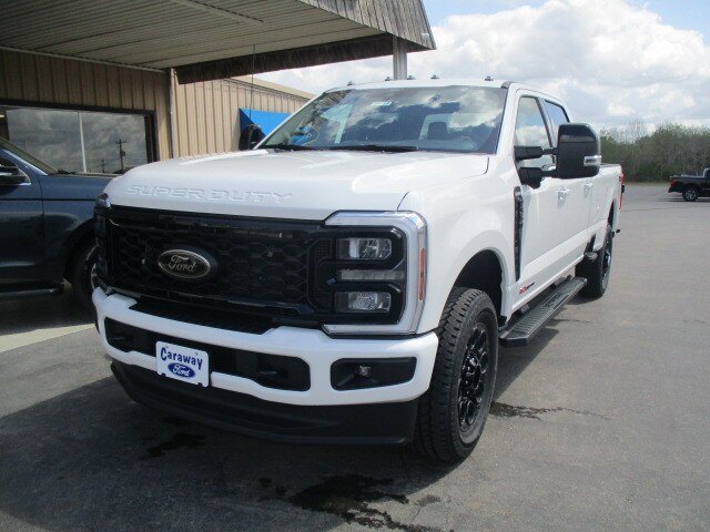 2025 Ford F-350 Lariat photo 4