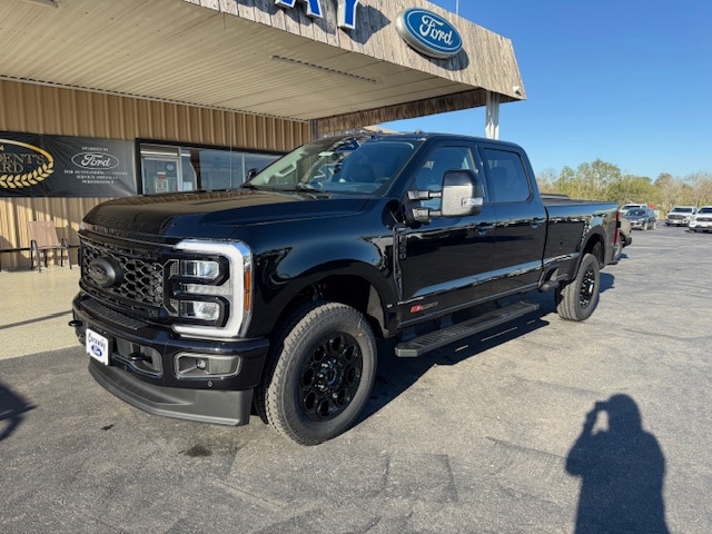2026 Ford F-350 Lariat photo 4