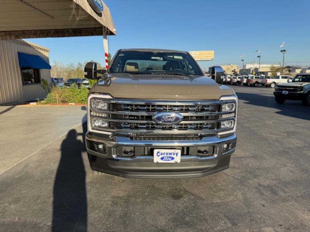 New 2026 Ford F-250 LARIAT 4X4 TRUCK