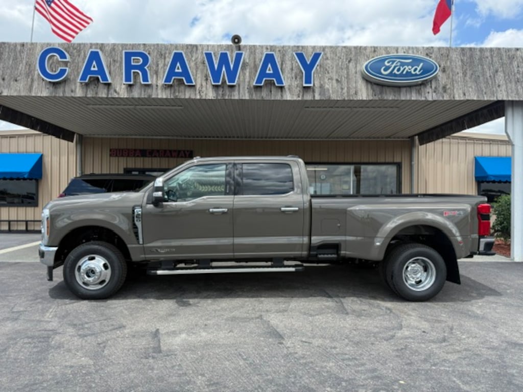 New 2026 Ford F-350 LARIAT 4X4 TRUCK