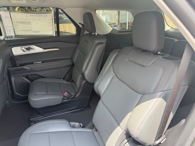 2026 Ford Explorer Active - Photo 9