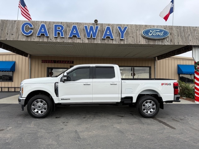 2025 Ford F-250 Super Duty Lariat's photo