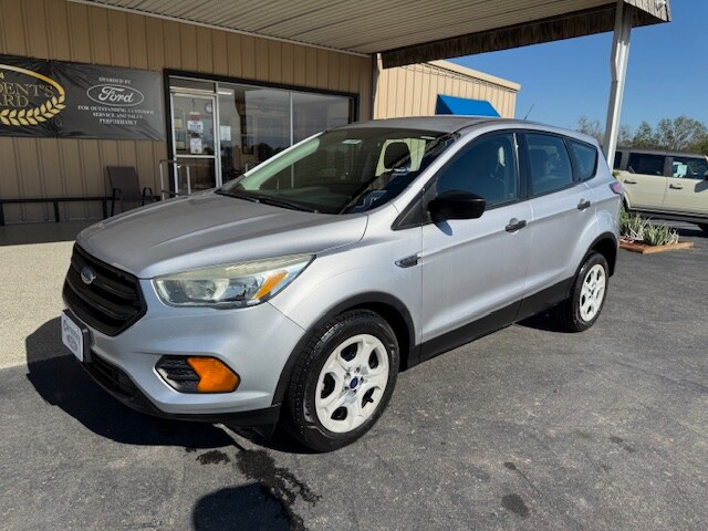2017 Ford Escape S photo 3