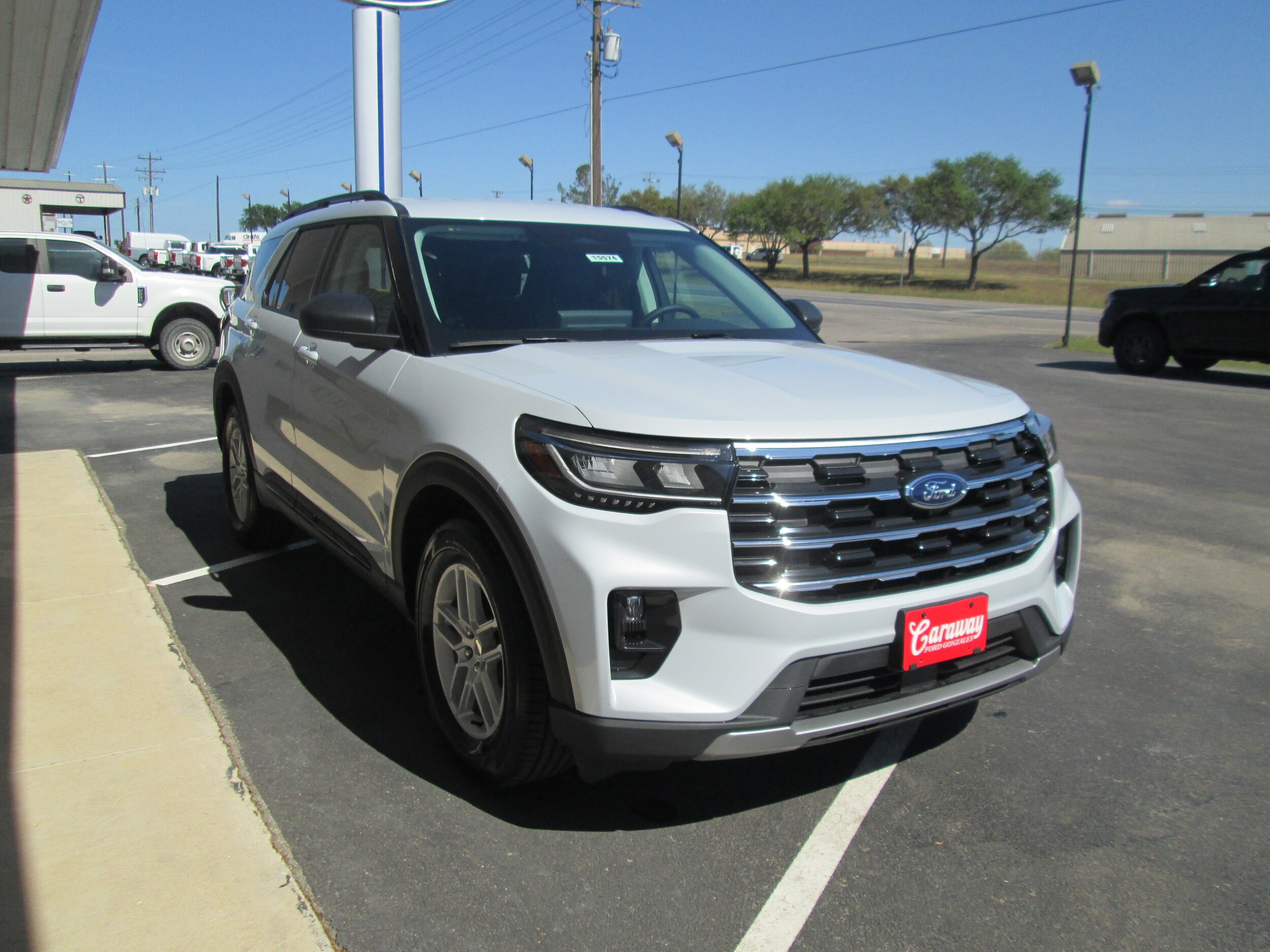 2026 Ford Explorer Active - Photo 10
