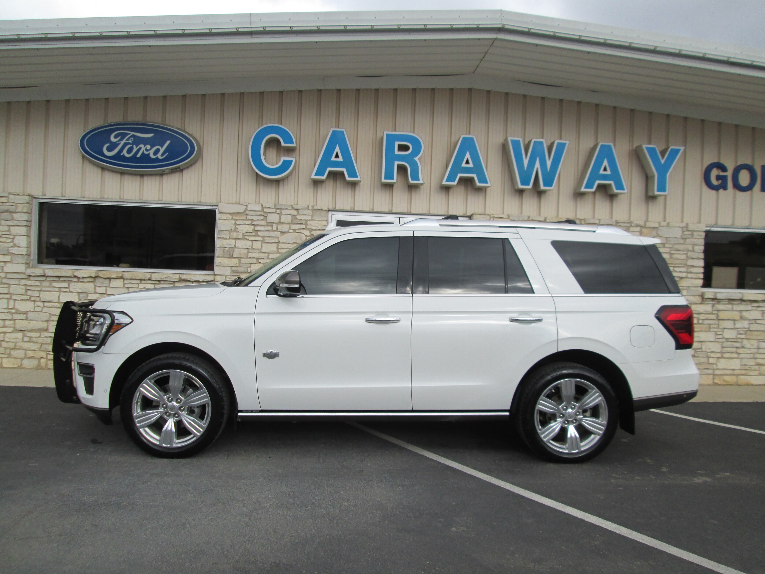 2022 Ford Expedition King Ranch photo 2