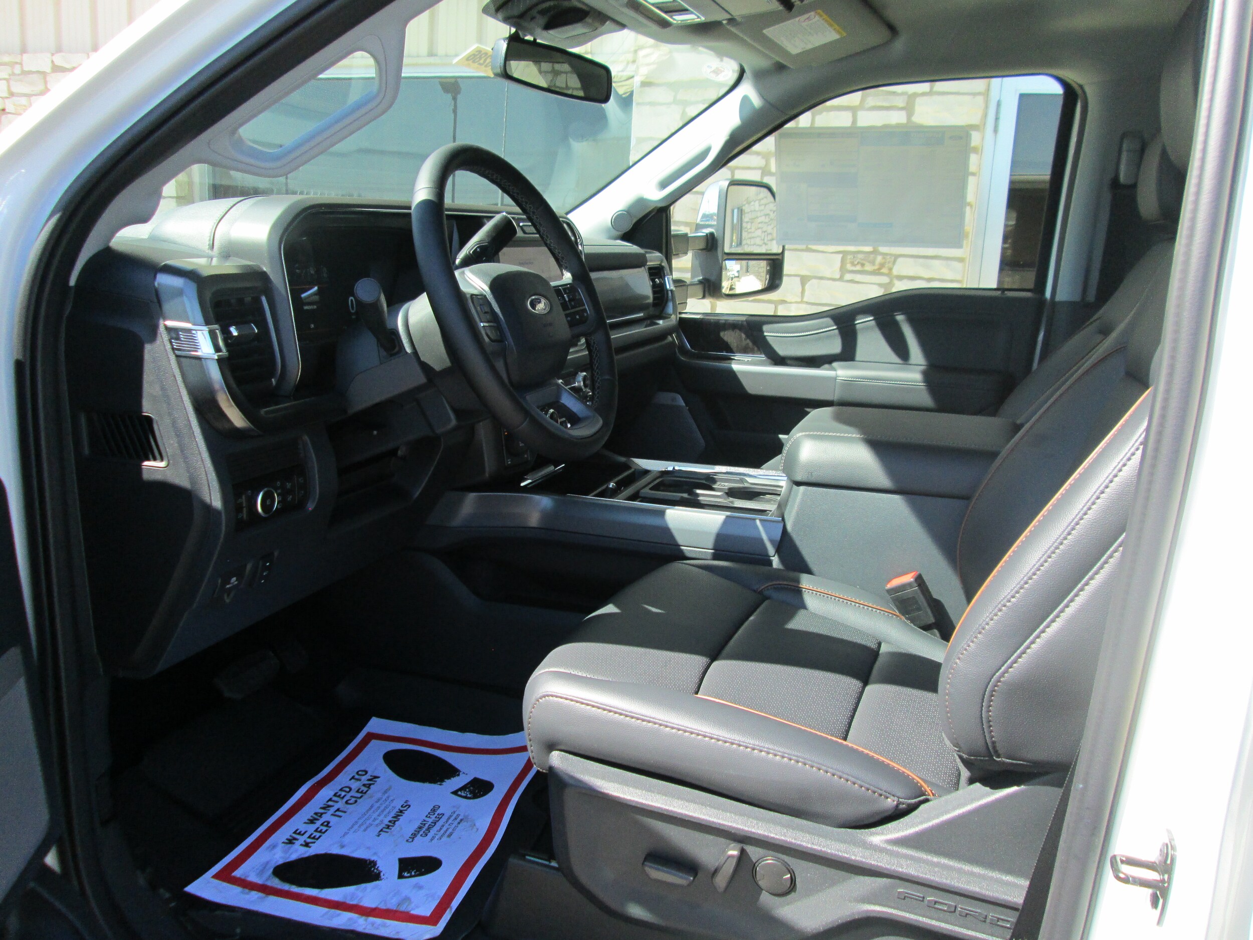 2025 Ford F-250 photo 4