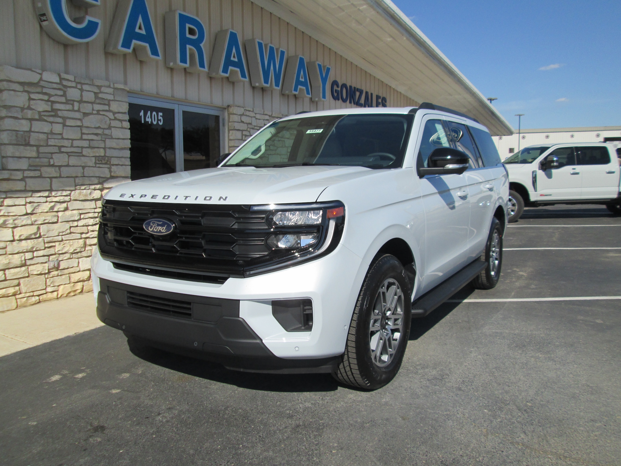 2025 Ford Expedition Active's photo