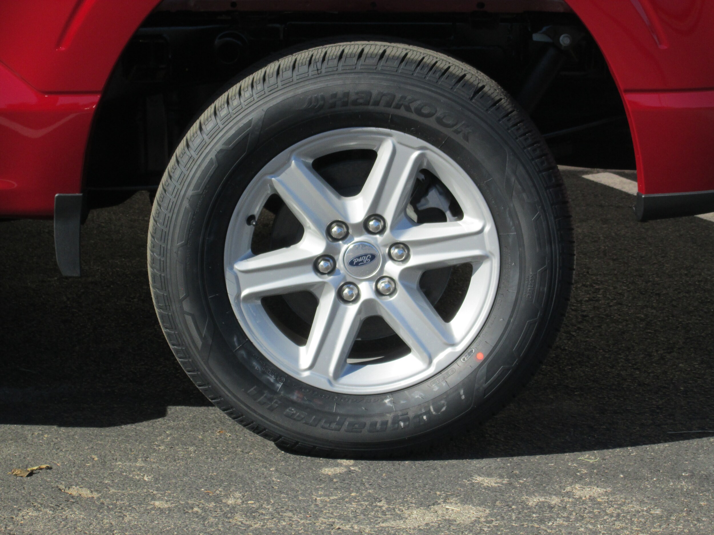 2025 Ford F-150 XLT photo 3