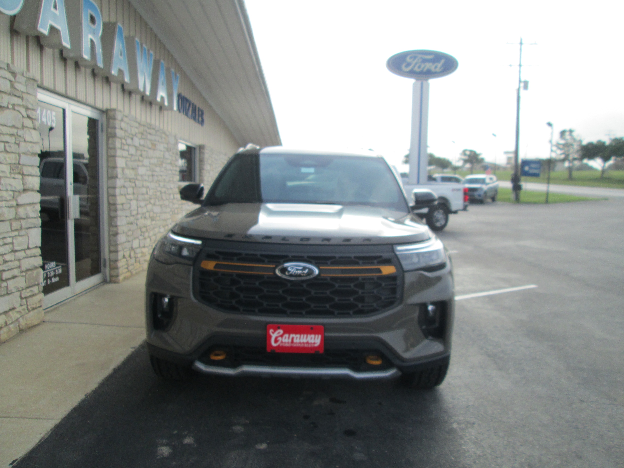 2026 Ford Explorer Tremor - Photo 15