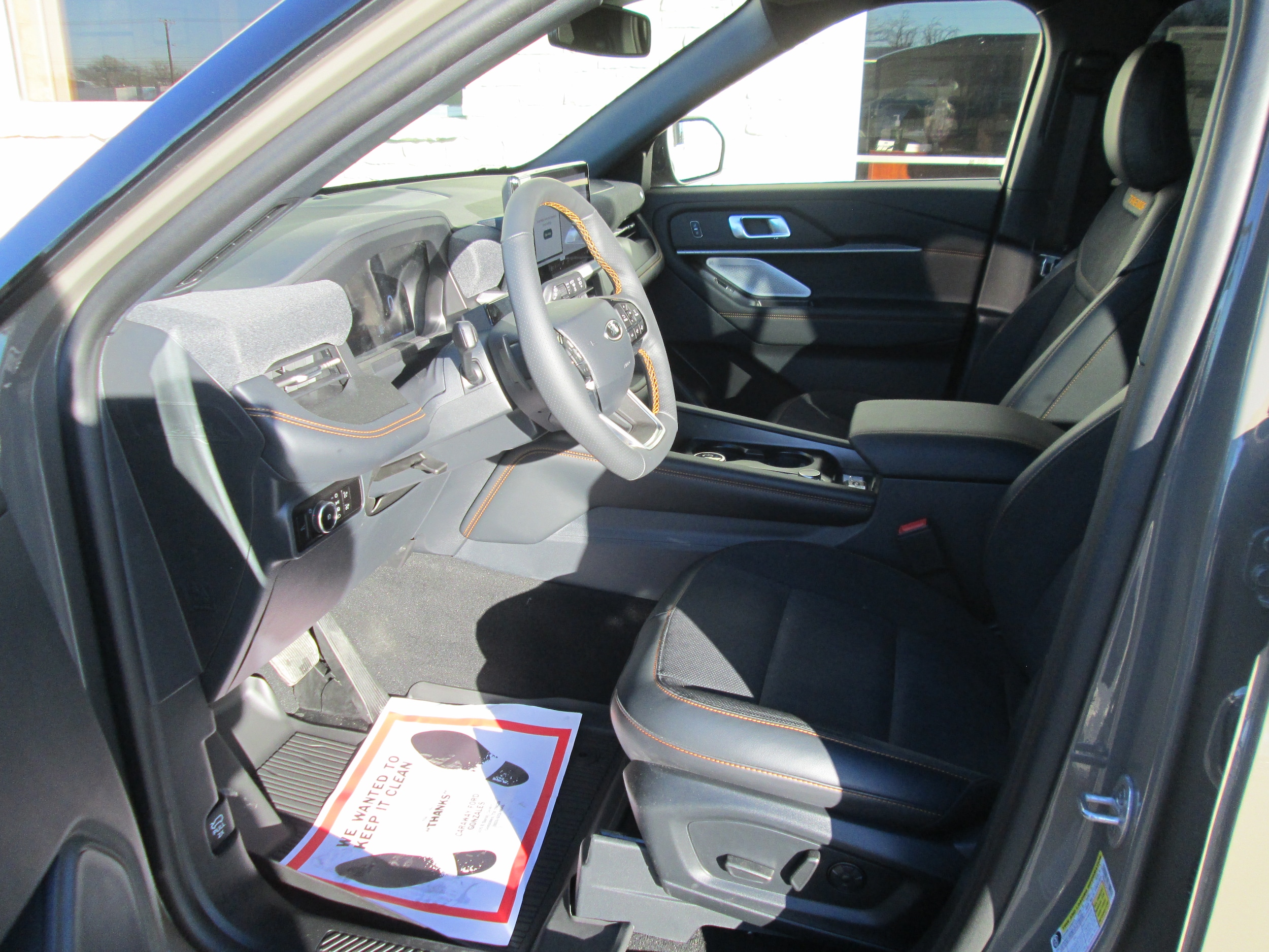 2026 Ford Explorer Tremor - Photo 7