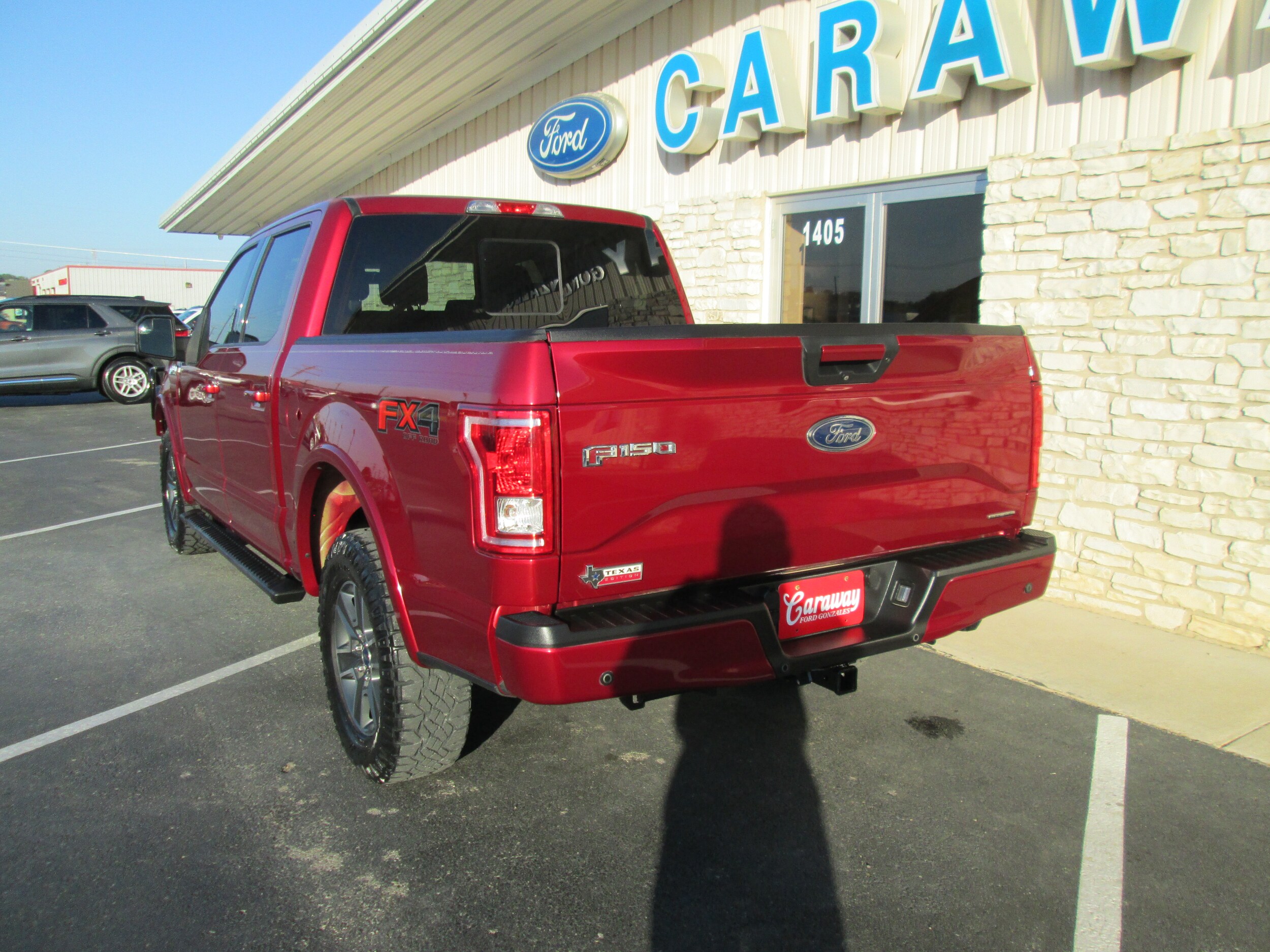 2016 Ford F-150 XLT photo 2