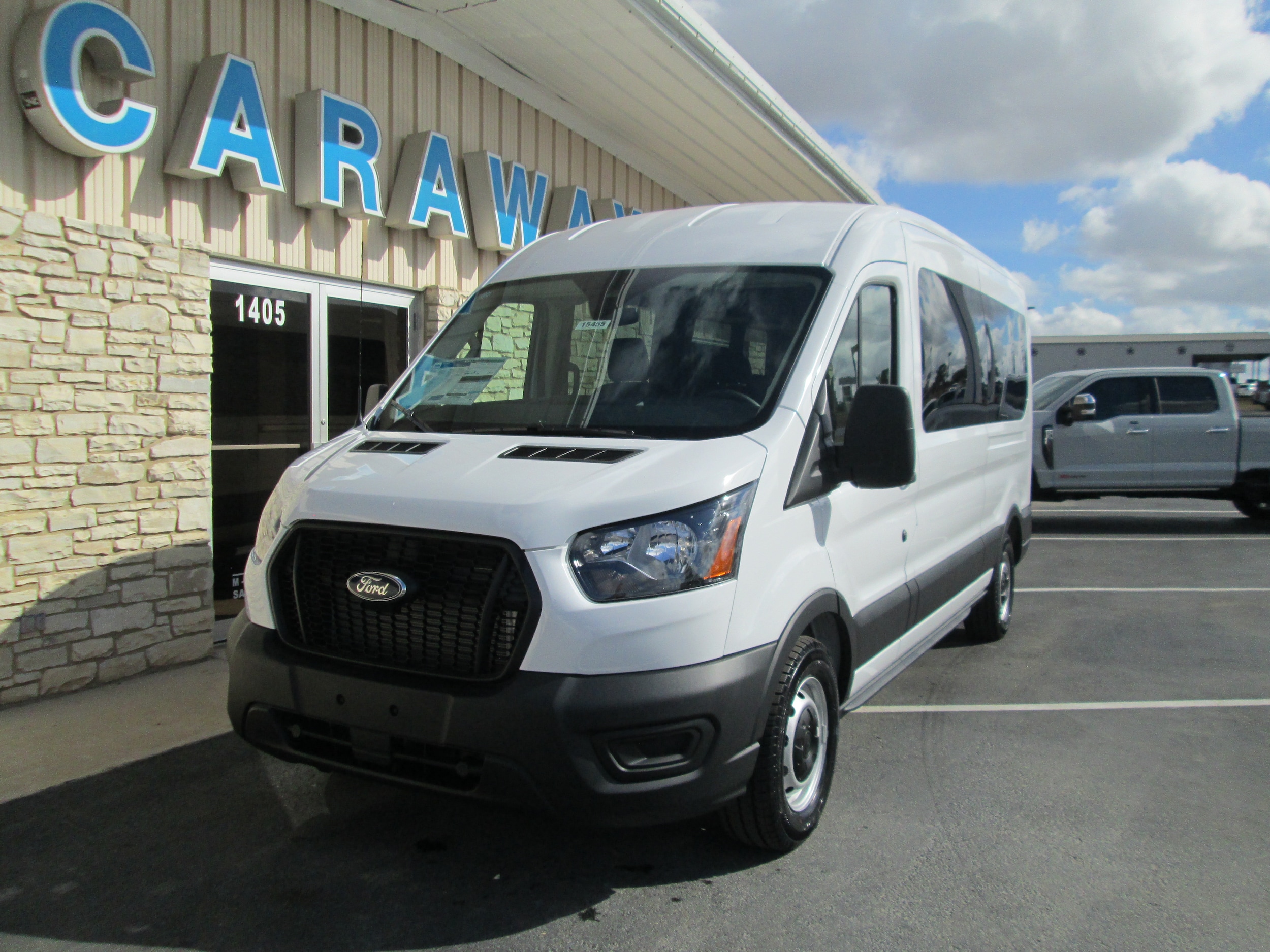 2025 Ford Transit Passenger Van XL's photo